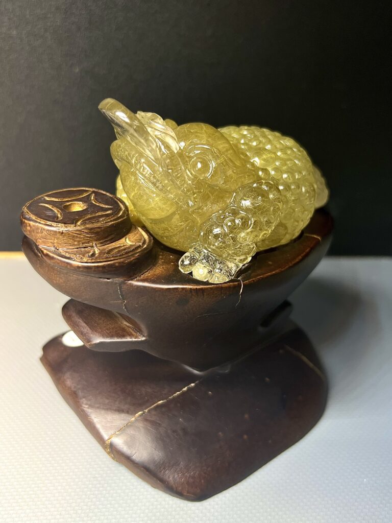 Thiềm Thừ Thạch Anh tóc vàng 223 gram