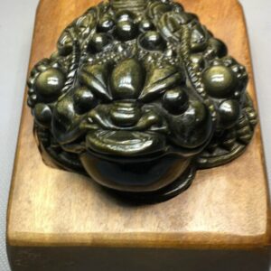 Thiềm thừ obsidan