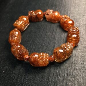 Vòng Tì Hưu Tóc Nâu Đỏ