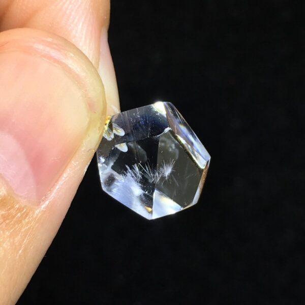 Mặt Dây Tóc Xanh ( Móc Vàng 18 )