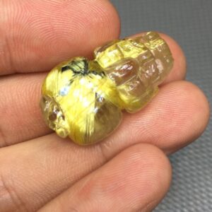Tì Hưu Hoa Thị Tóc Vàng