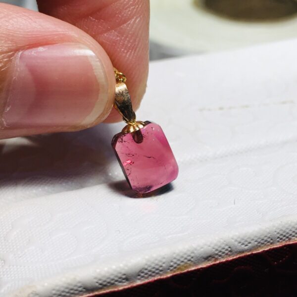 Mặt Dây Tourmaline ( Móc Vàng 18k - Dây 925)
