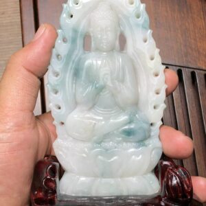 V220 Như Lai Đại Nhật cẩm thạch A Myanmar ( hoa bay)