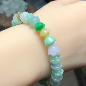 V739 Vòng tay Liên hoa Jadeit A Myanmar