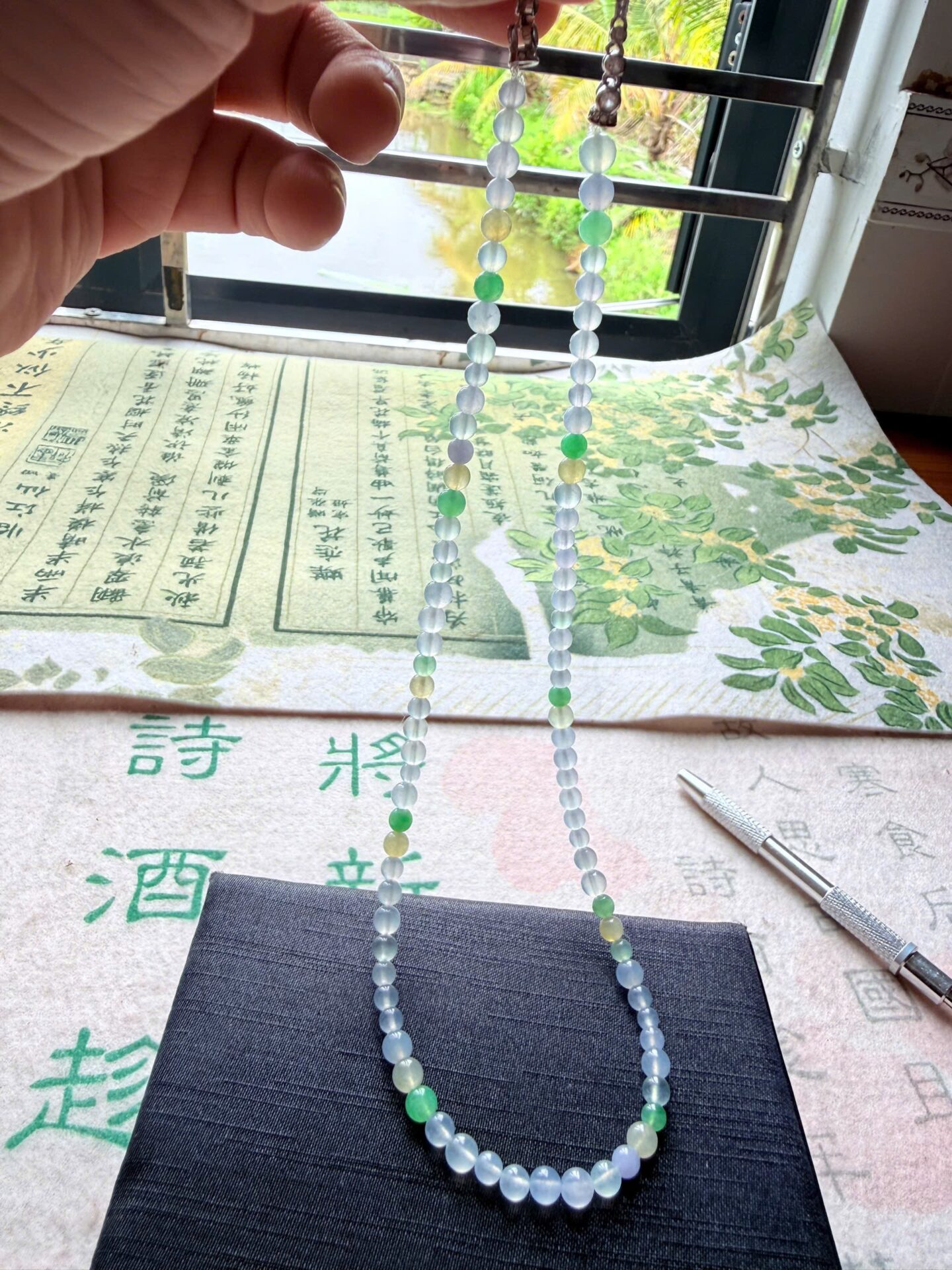 Chuỗi cao băng đa bảo jadeite A myanmar